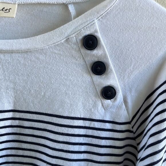 Navy & white striped long-sleeve t-shirt - Picture 4 of 7